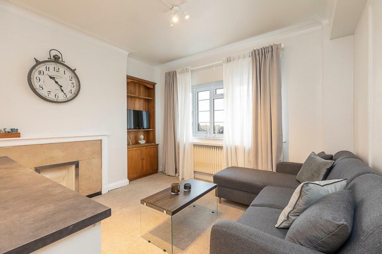 Grand Swiss Cottage Apartment Londres Extérieur photo