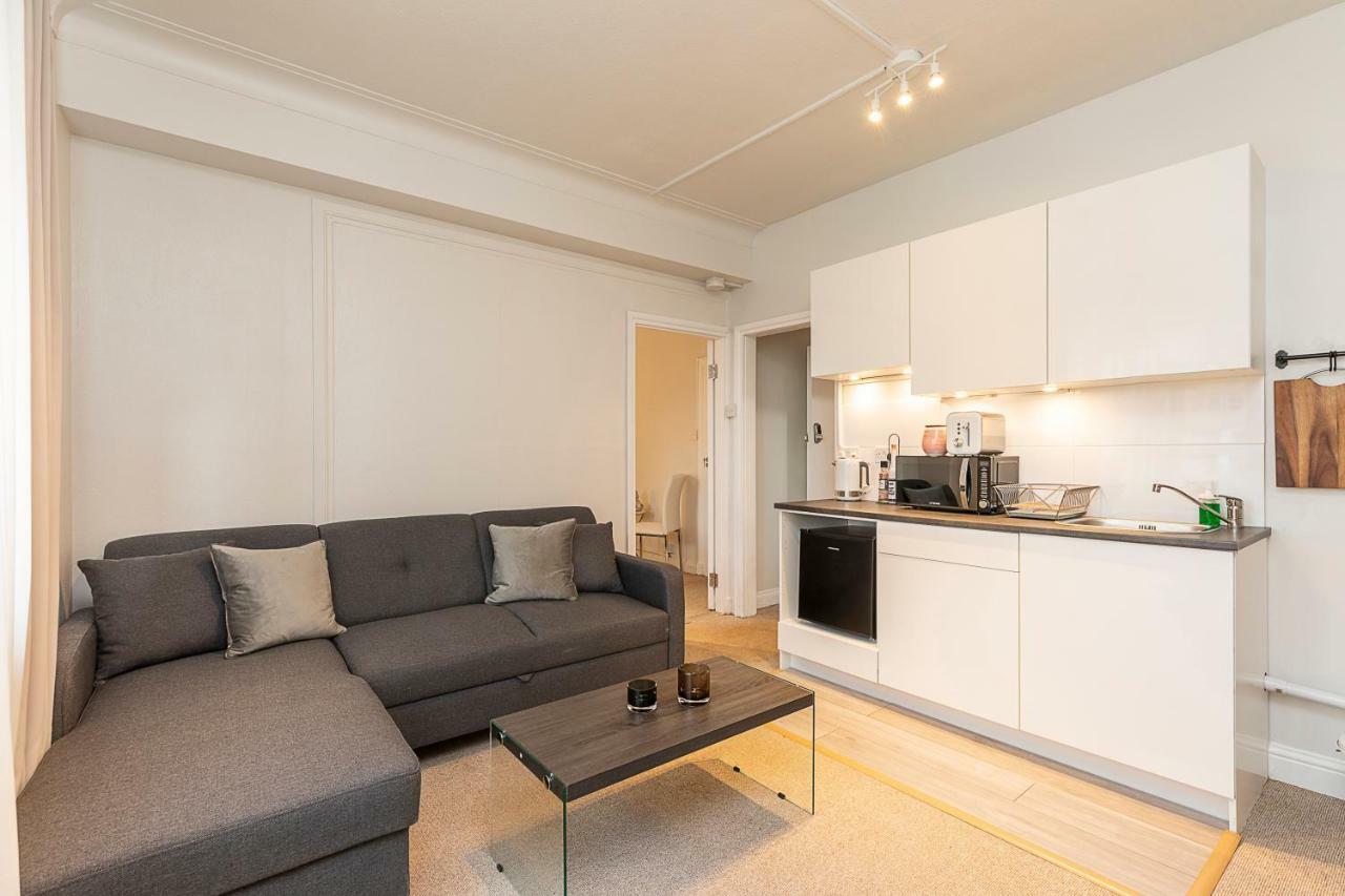 Grand Swiss Cottage Apartment Londres Extérieur photo