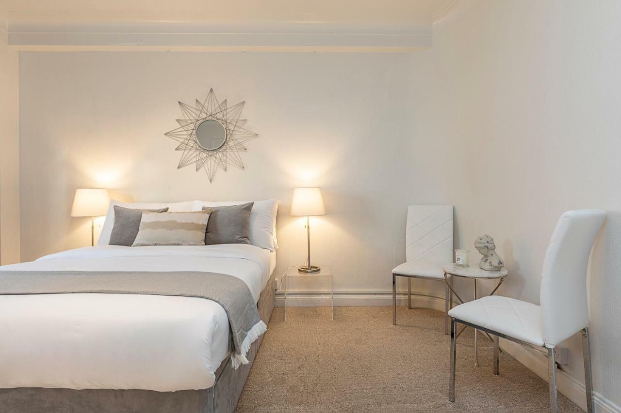 Grand Swiss Cottage Apartment Londres Extérieur photo